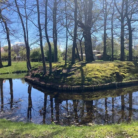 Chata Radison With A Garden - Z Ogrodkiem Radison